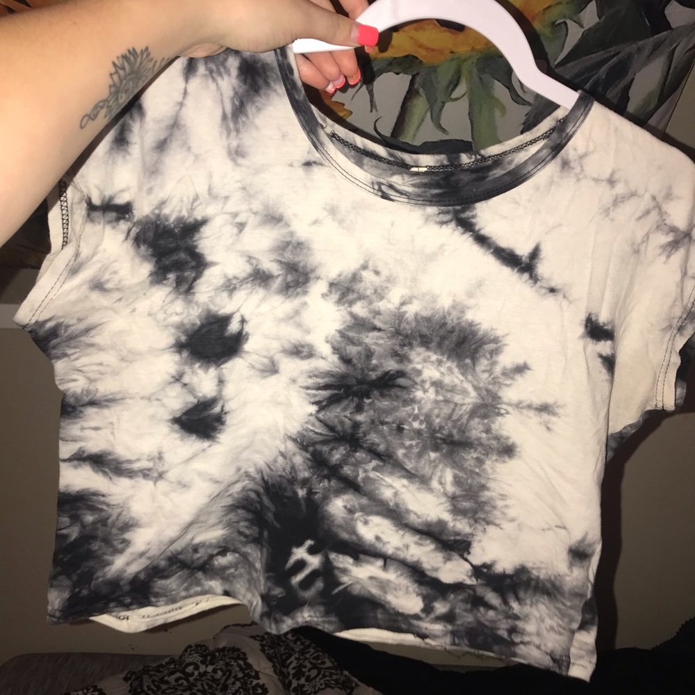 Cropped Tye Dye T-Shirt